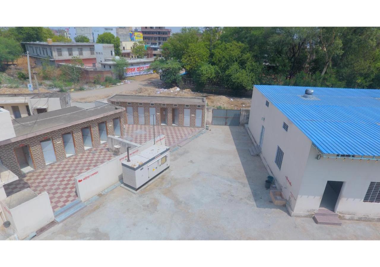 Отель Goyal Bhawan Khatu Экстерьер фото